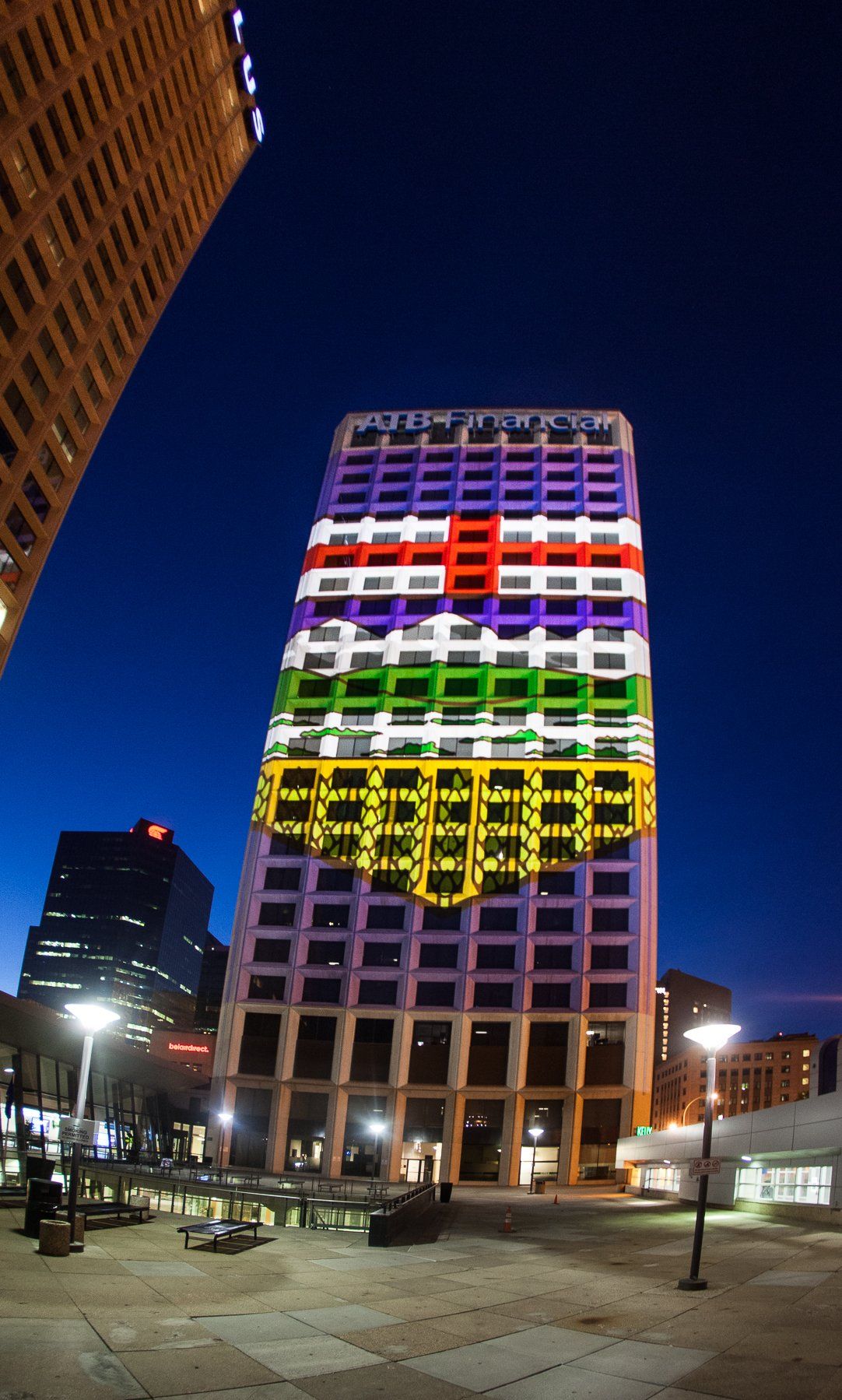 Lighting up 23 stories for Apple Pay