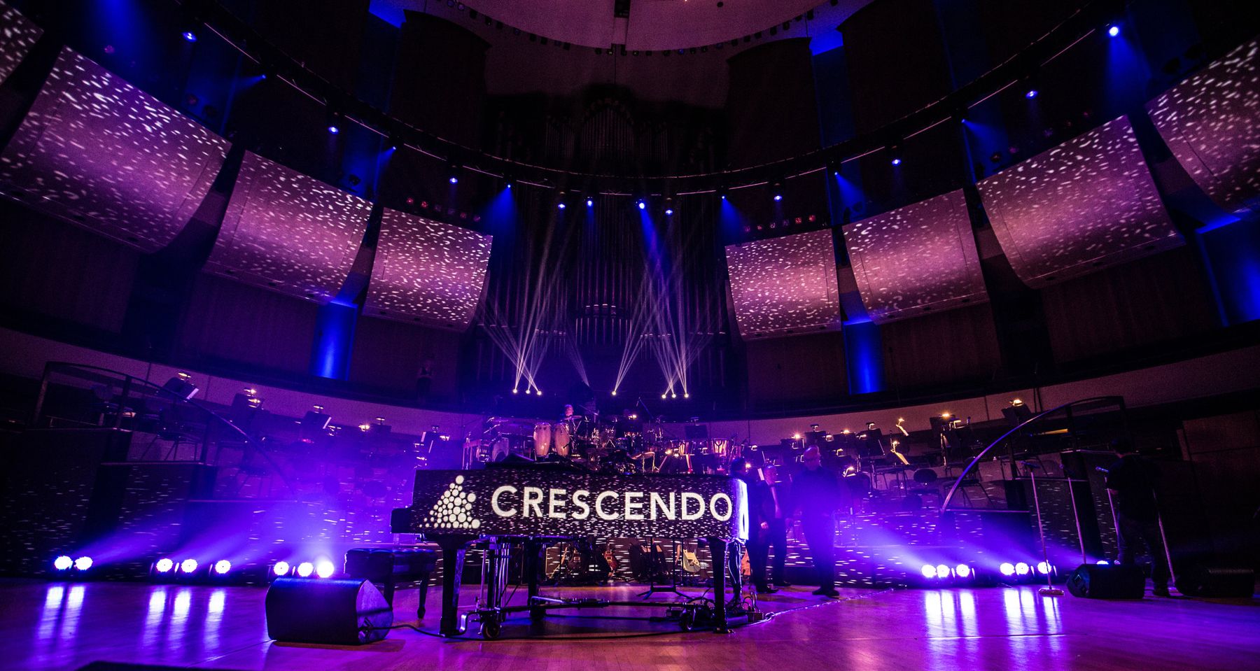 Show night: Crescendo, concert hall video package